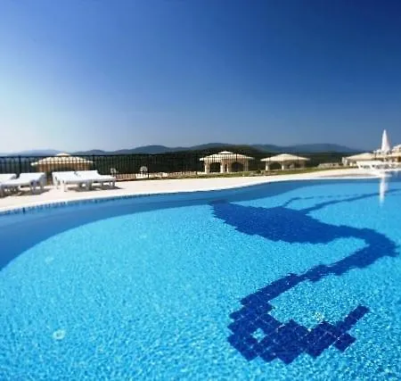 Flamingo Country Club Apartment Complex Appartement