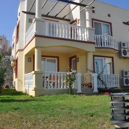 Flamingo Country Club Apartment Complex Διαμέρισμα *